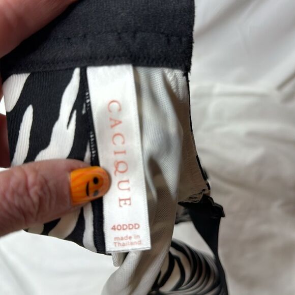 Cacique Women’s Plus Size Zebra Print Lightly Lined No Wire. Size 40DDD. - Picture 7 of 9